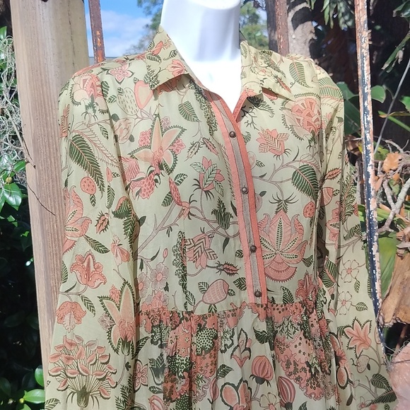 Ritu Kumar floral silky maxi size 8 - Picture 2 of 12